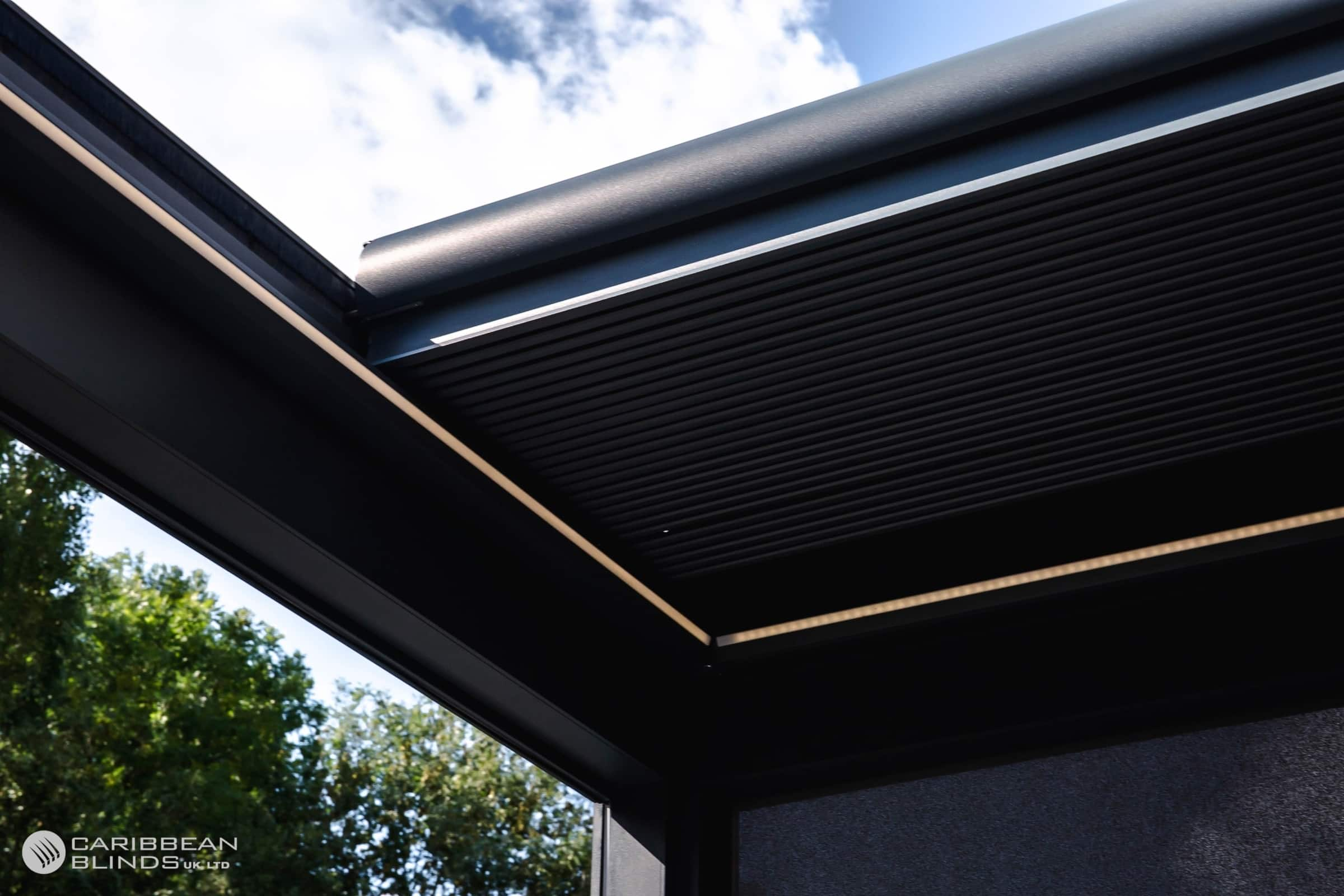 Retractable roof pergola installers Cornwall